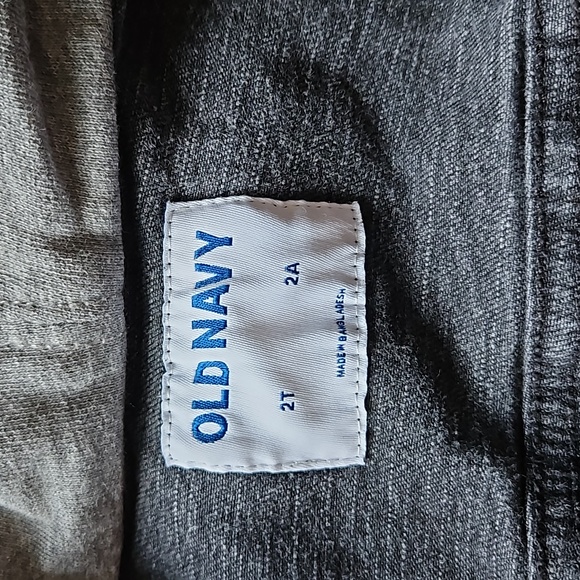 2T Old Navy Denim Jacket - Picture 4 of 5